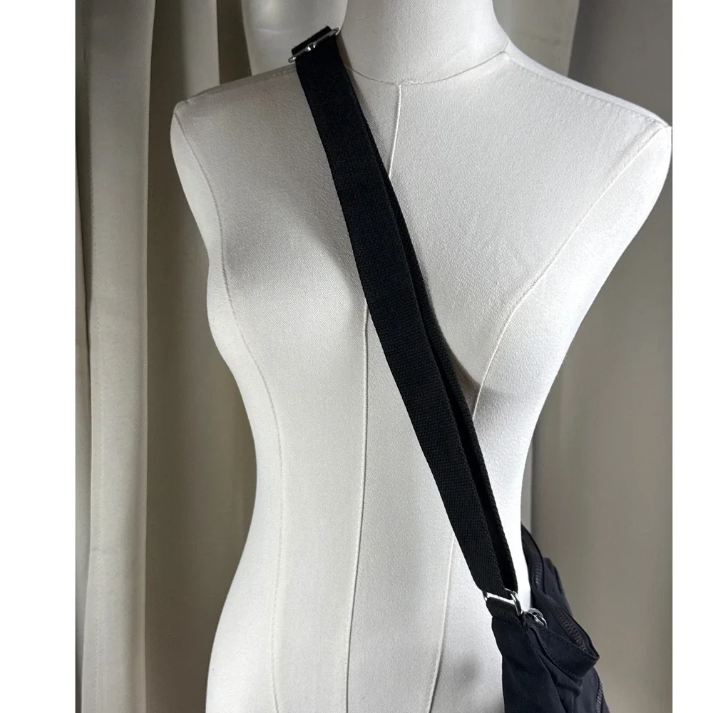 Kipling Gabbie Large Crossbody Bag Black Crinkle Nylon Multi-Pocket Shoulder Bag - Picture 2 of 8